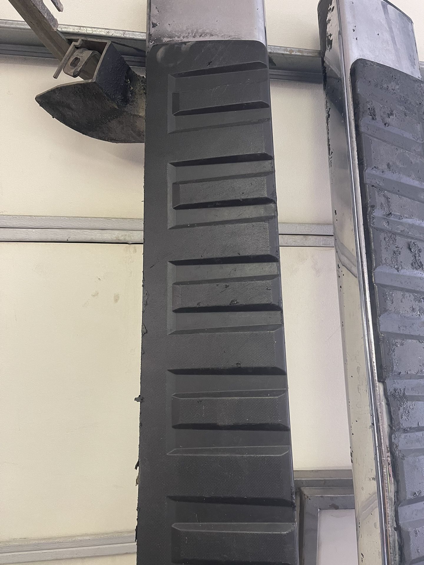 Side Steps For GMC OR CHEVY