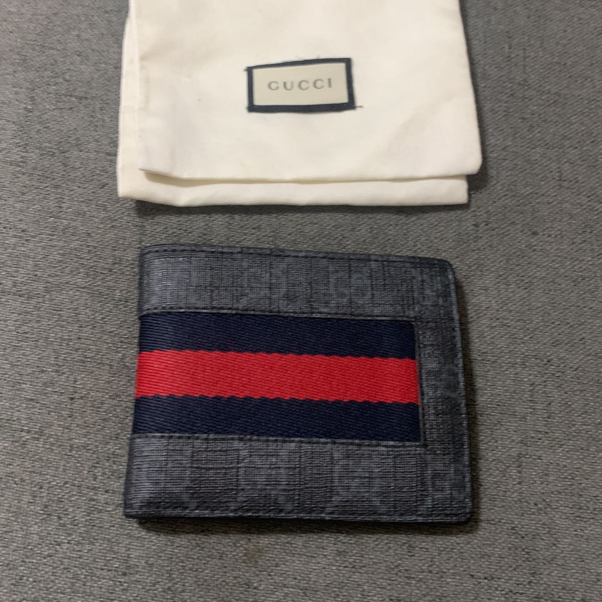 Gucci Wallet 