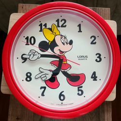 Vintage Walt Disney Minnie Mouse Lorus Quartz 10" Wall Clock Japan