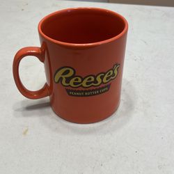 Reese’s big cup