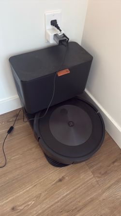 iRobot Roomba Vacuum
