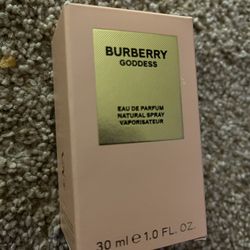 Burberry Goddness 
