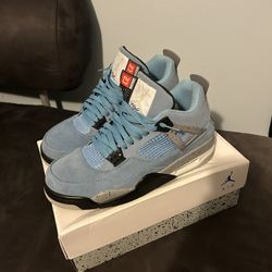 Carolina blue 4s