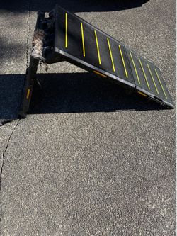 Dog ramp