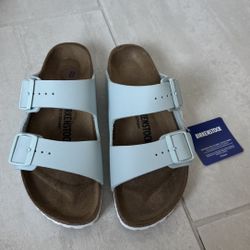 Brand New Birkenstock Arizona Sandals EU 39 /US 8 - Light Blue - Made in Germany