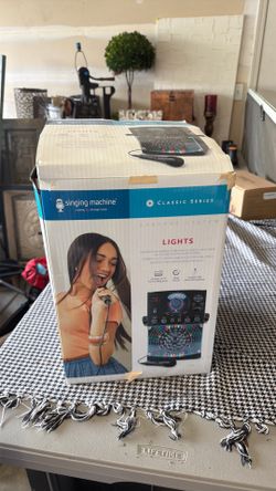 Karaoke machine classic series brand new !