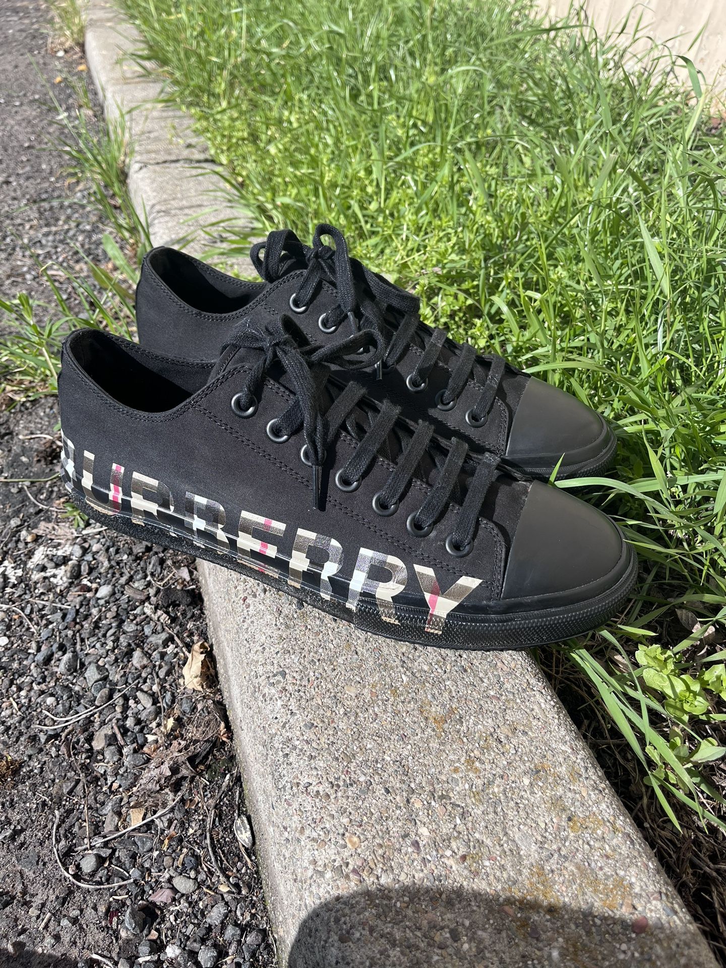 Burberry Shoes