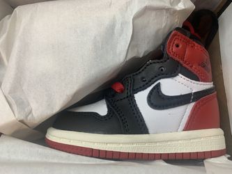 Nike Air Jordan 1 Retro High OG “Black Toe Reimagined” White/Black/Varsity Red/Sail FD1413-106 Size 3C NIB Sticker Included