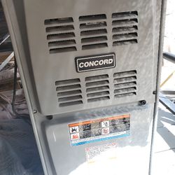 CONCORD GAS HEATER LIKE NEW 