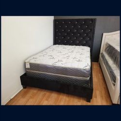 Bed Queen Black 