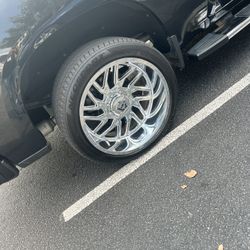 Wheels 12 X22 And New Tires 