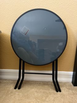 Round Glass Top Patio Bistro Table