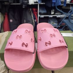 Gucci Slides Women’s