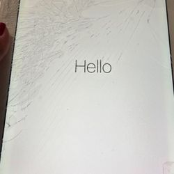 👁️IPad Good Condition,working Perfect( Need Screen Repair)$60 🎈
