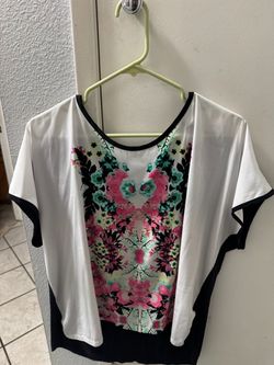 Various women’s garments XL-XXL