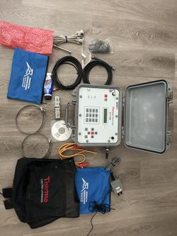 ThermoPolysonics DCT7088 Digital Transit time Flow meter