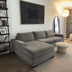 Ethan Allen Sofa ( Delivery Available ) 