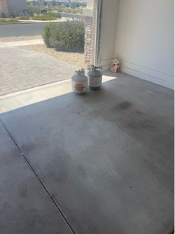 Propane tanks (2)