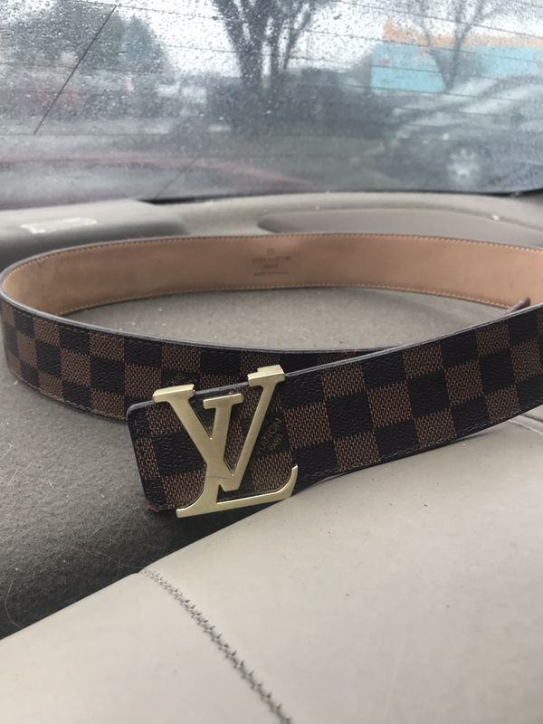Louis Vuitton supreme belt for sale in Texas City, TX - 5miles: Buy and Sell