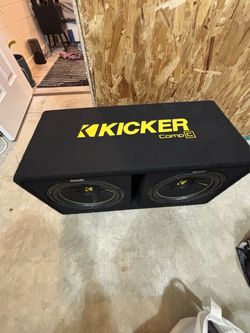 KICKER SUBS 20’inch