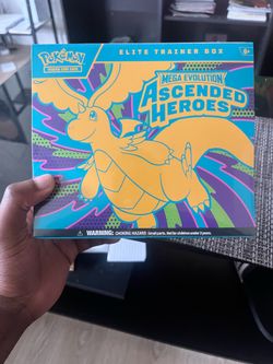 Pokémon Ascended Hero Elite Trainer Box
