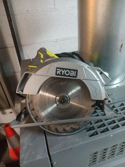 Ryobi circle saw w laser