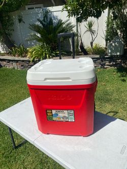 Gd. Cond. Igloo Wheeled 60 Qrt Cooler