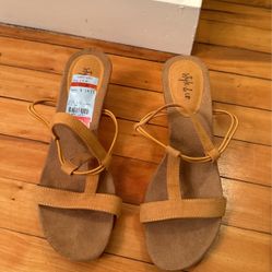  2” Wedge Heels Mustard Color