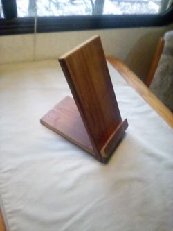 iPad/Tablet Stand
