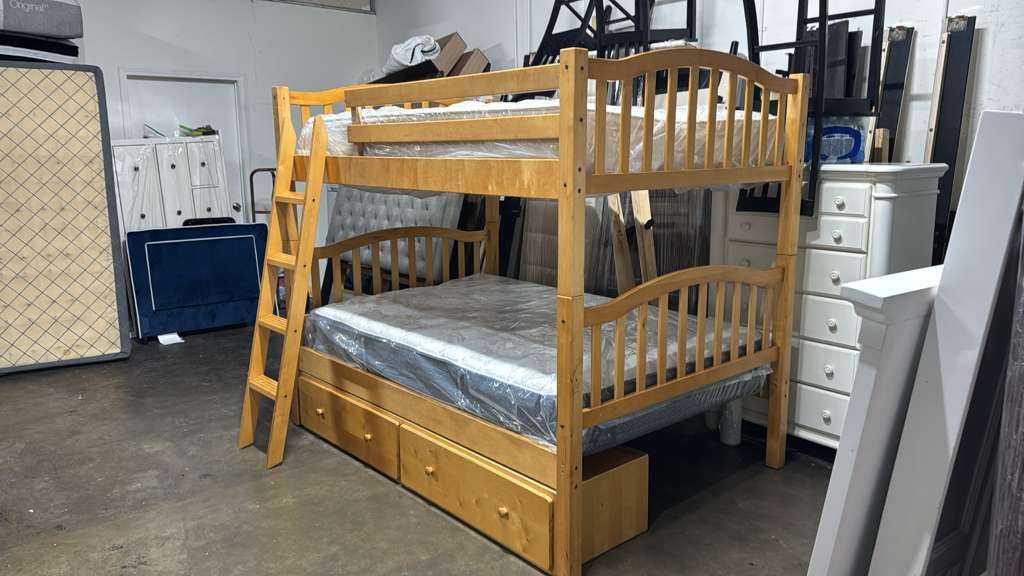 Full Bunk Bed $399