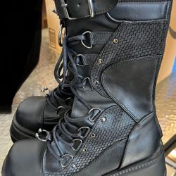 High Rise Demonia Shaker Boots