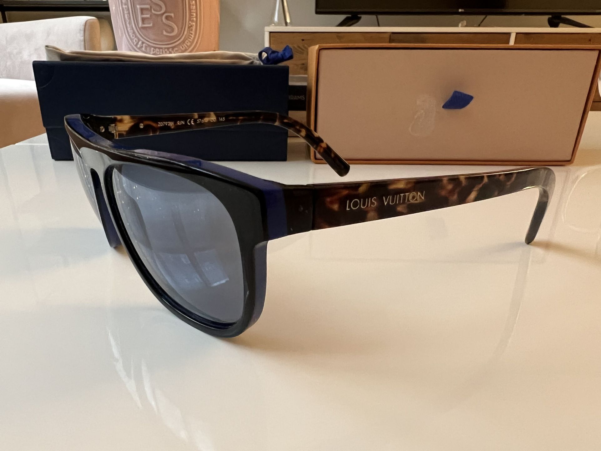 Brand New! Louis Vuitton Oliver Sunglasses
