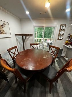Dining table set