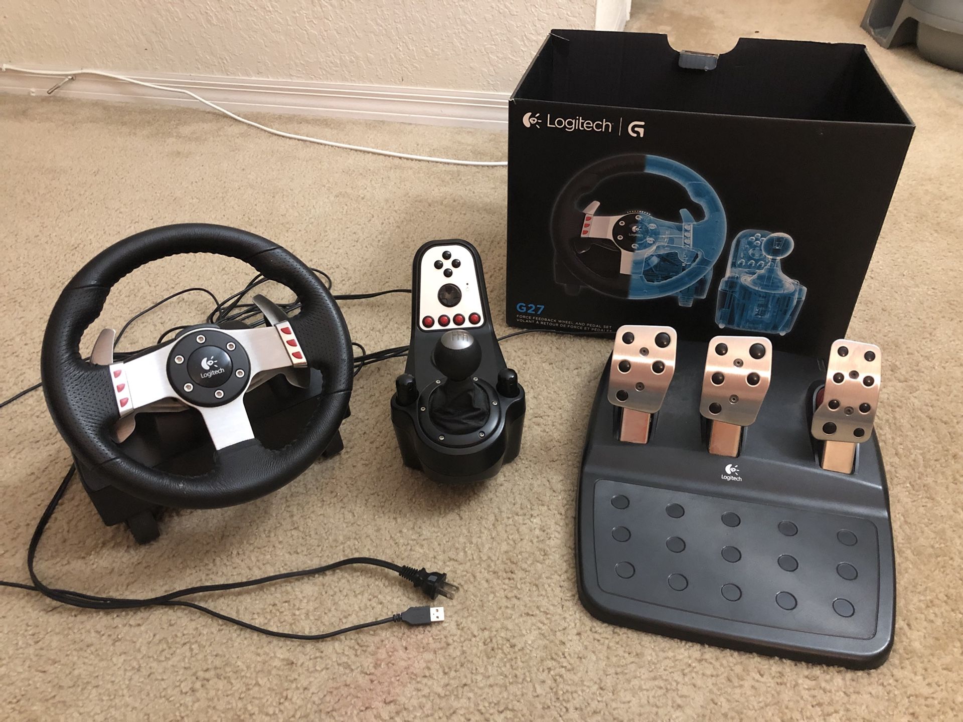 Logitech G27 (941000045) Racing Wheel - New