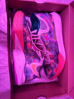 KYRIE 8 SIZE 13