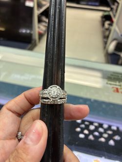Ladies Ring