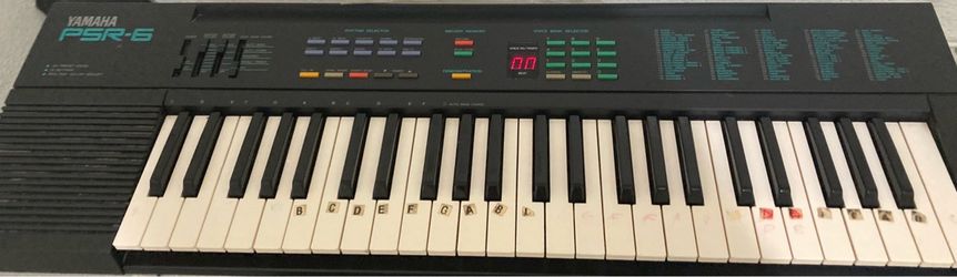 Yamaha PSS-6 Portable Keyboard – Vintage