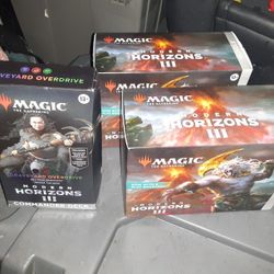 MAGIC  "The Gathering" Bundles, Commander Deck