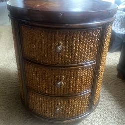 End Table/ Nightstand