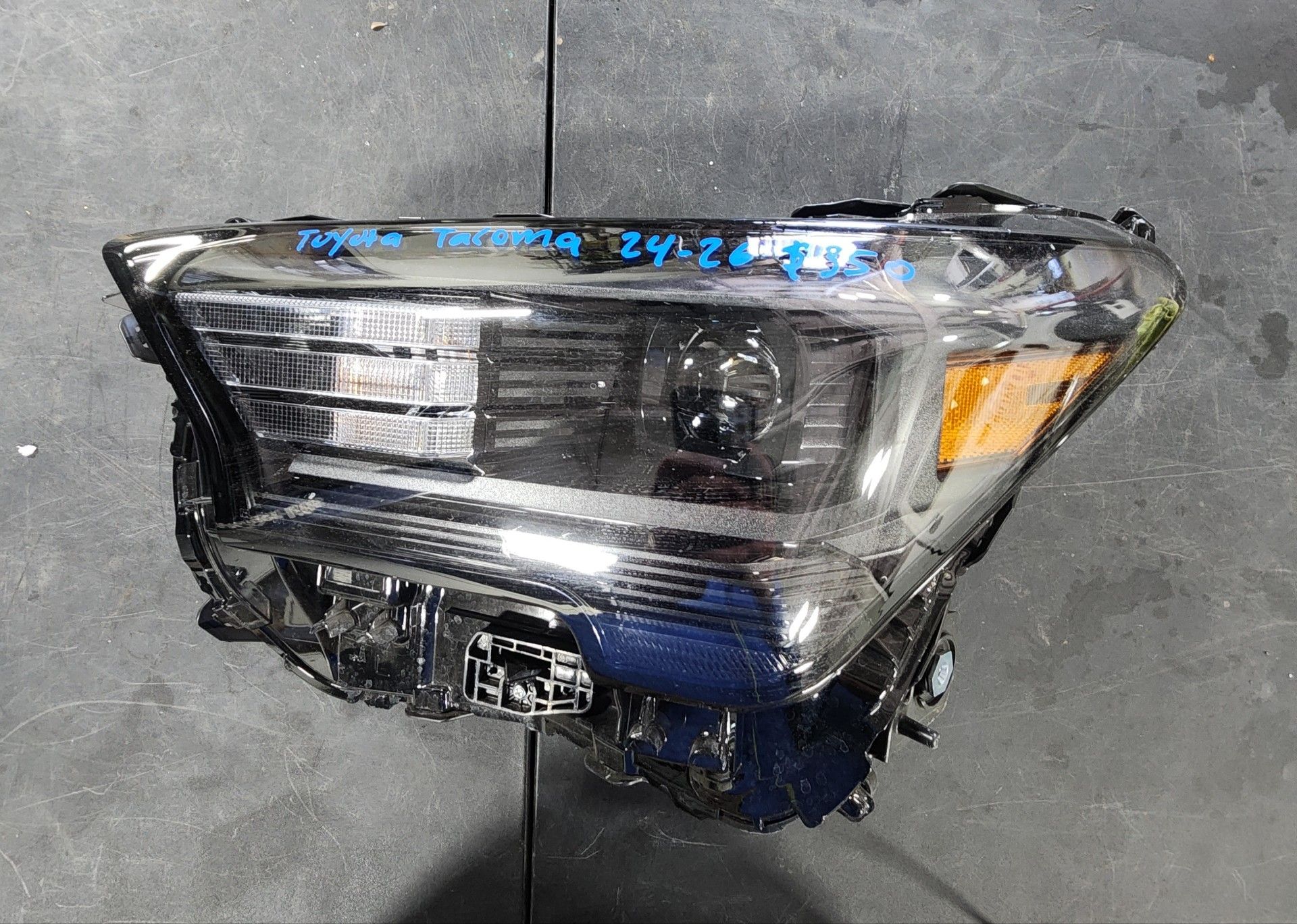 Toyota Tacoma headlight left driver side 2024 2025 2026 Part $350