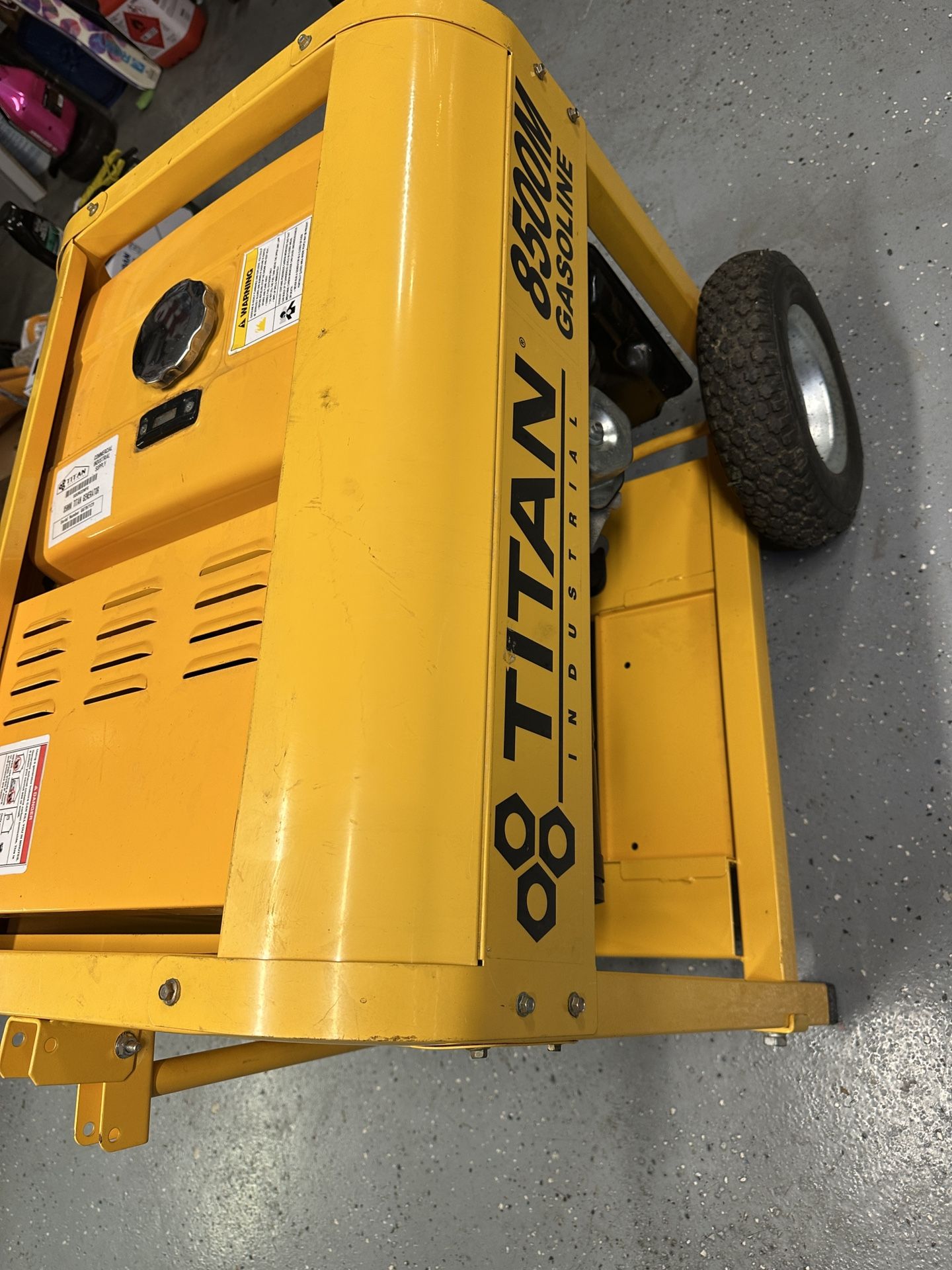 Titan generator. Gas Powered.