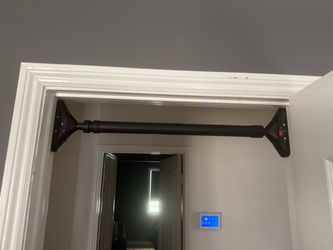 Sportneer Pull Up Bar for Doorway, No-Drill, 29.5-37 in, 440 lb  No-Drill, Adjustable 29.5-37 in, 440 lb, Doorway Fit, Secure Lock, Home Gym, Strength