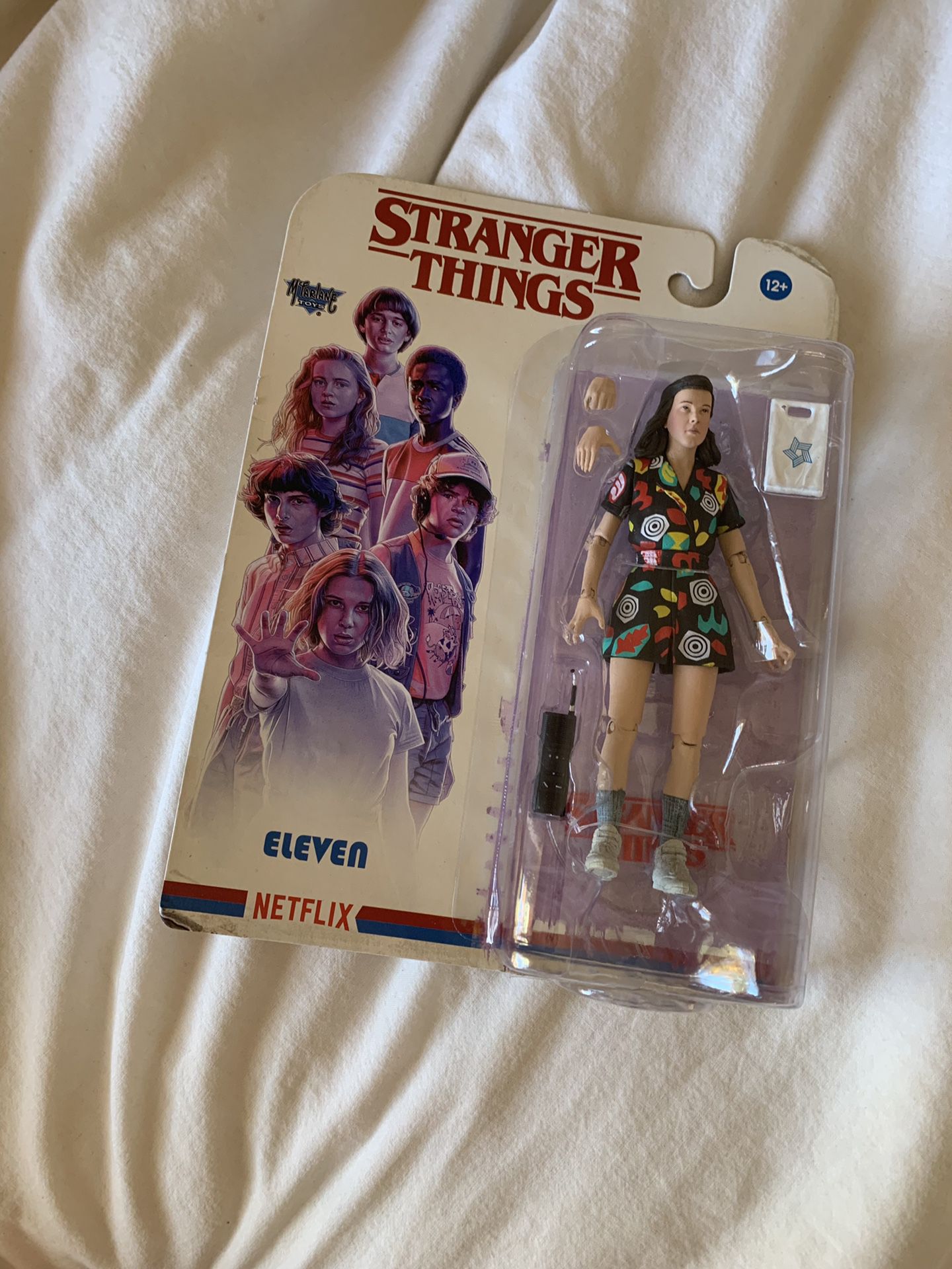 Eleven action figure (stranger things)