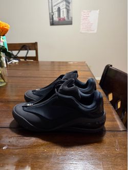 BLACK SHAI 001’S SIZE 8 MENS
