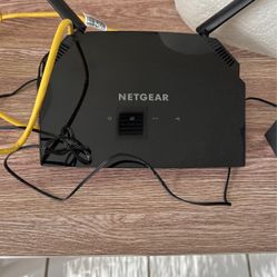 Net Gear Router ac1600