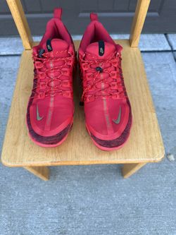 Nike Air VaporMax Plus Run Utility Red