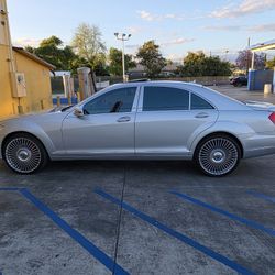 2013 Mercedes-Benz S-Class