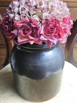 Primitive Large Stoneware Crock Albany Slip Glaze
