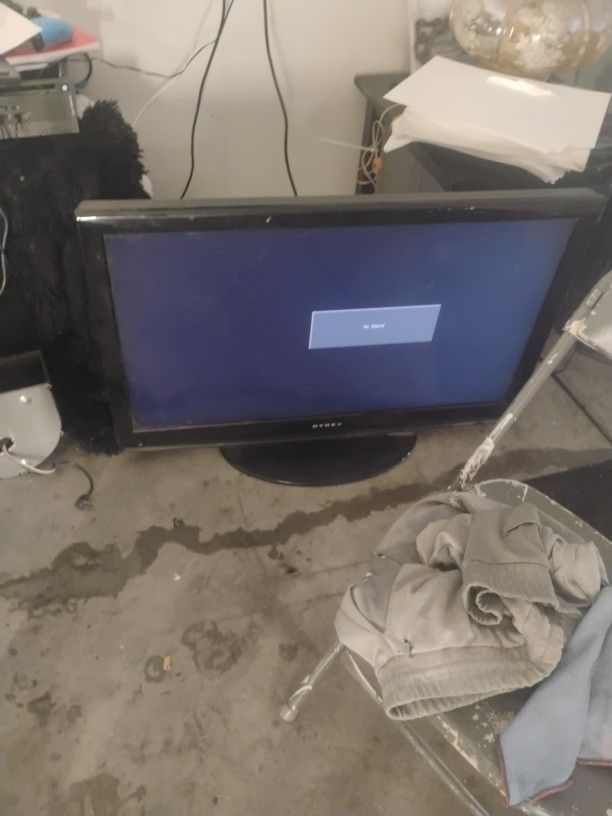 Dynex HDMI Tv 42 Inch