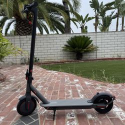 Electric scooter